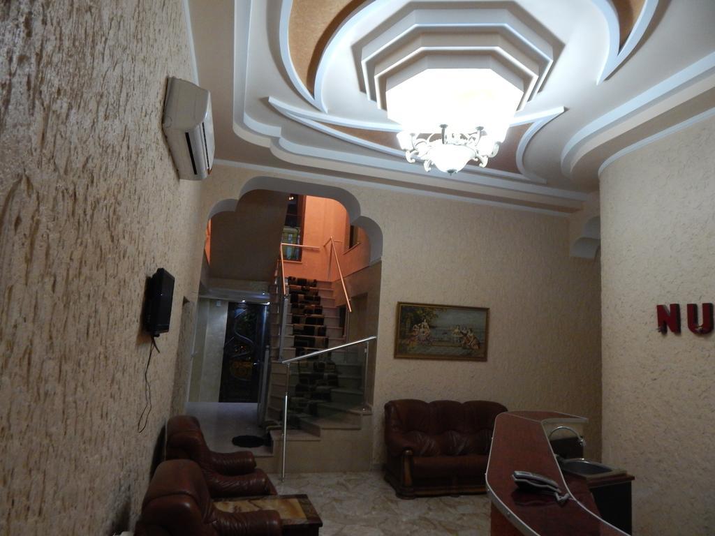 B&B Europa Hotel คูทายสิ ภายนอก รูปภาพ