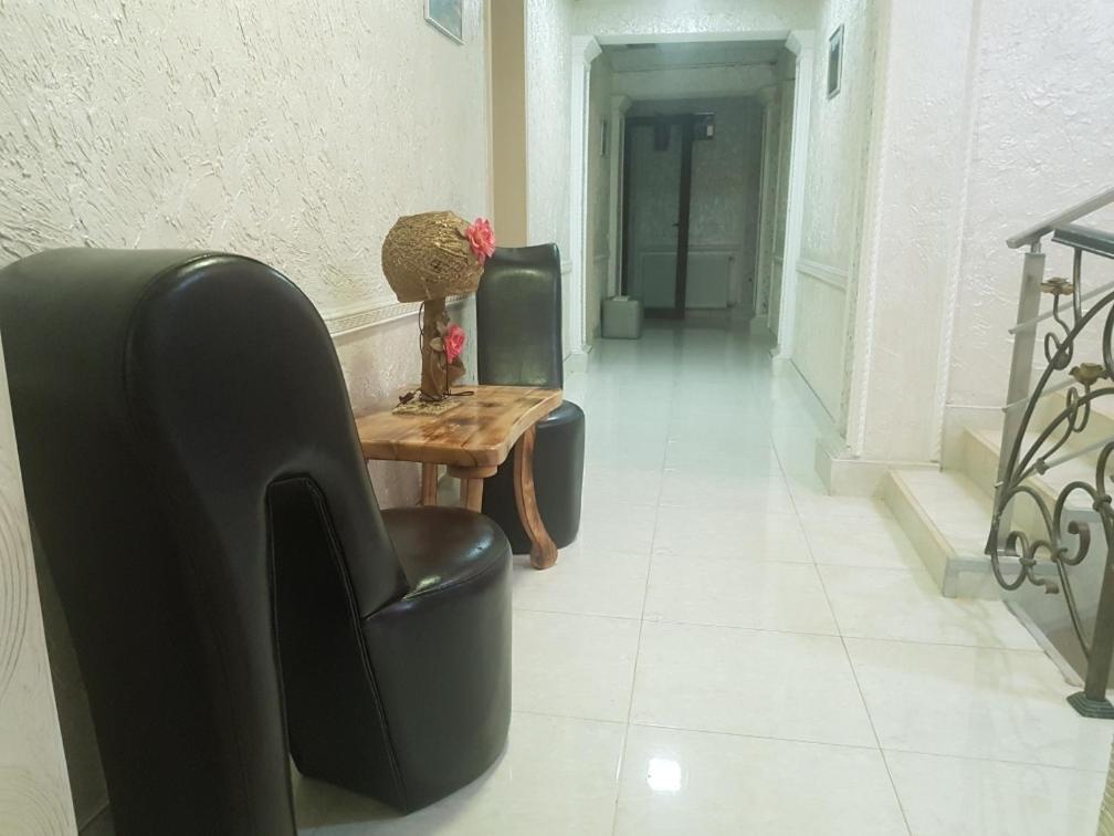 B&B Europa Hotel คูทายสิ ภายนอก รูปภาพ